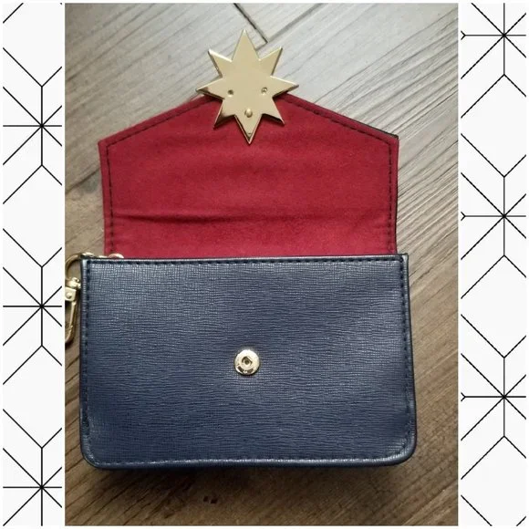 Captain Marvel Navy Wallet with Gold Star Clasp - Picture 7 of 9